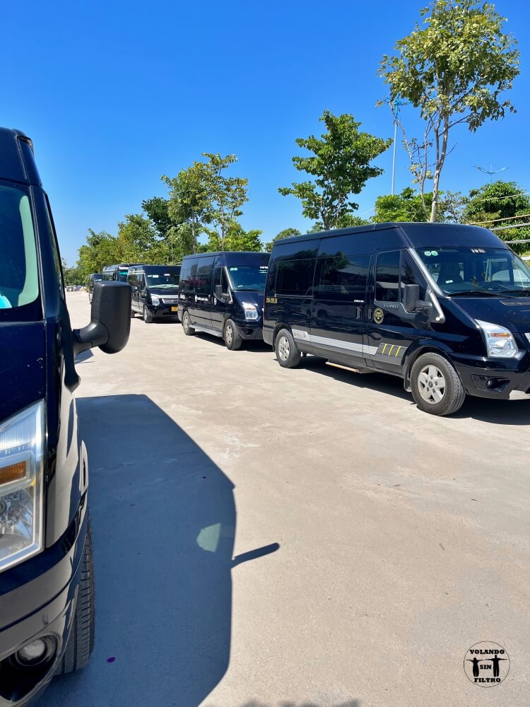 Furgonetas de traslado privadas para Ha Long 