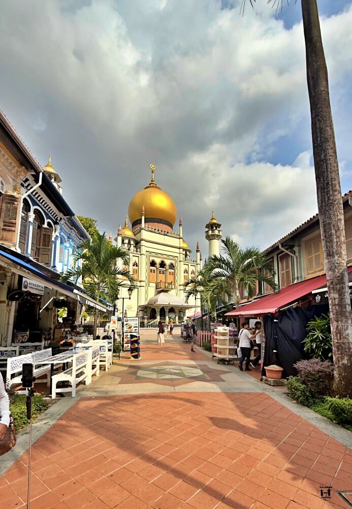 Palacio del Sultán al final de la calle 